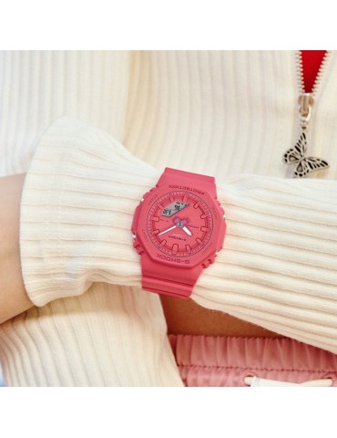 CASIO - G-SHOCK WOMEN SERIE GMA-P2100 FUCSIA
